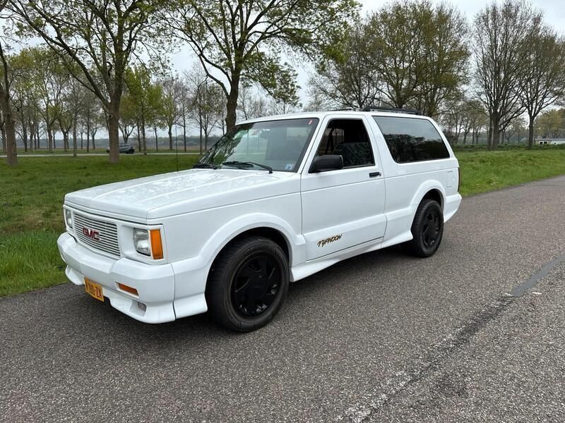 Weiß Gebraucht 1993 GMC Typhoon SUV | 25.000 € - Bild 1/4