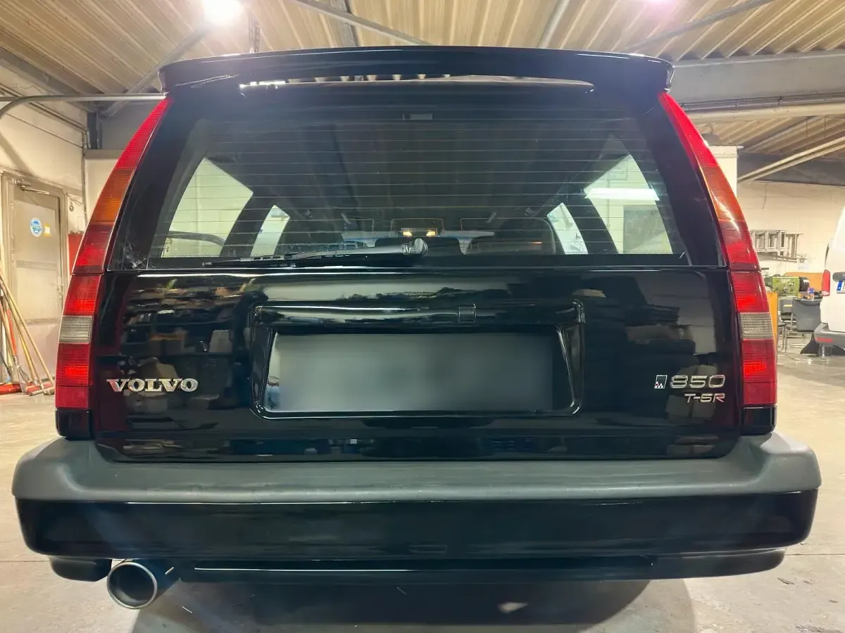Gebraucht Volvo 850 310 PS (228 kW) 1995 Schwarz Kombi
