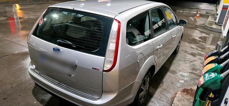 Second-hand Ford Focus 90 CP (66 kW) 2009 Argintiu Break