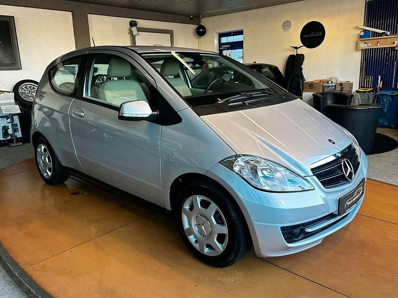 Gebraucht Mercedes A150 Classic 95 PS (69 kW) 2008 Silber Kleinwagen
