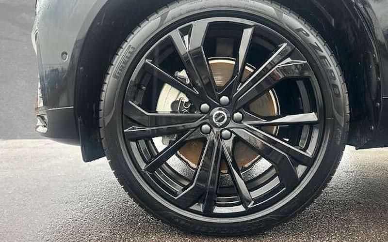 Gebraucht Volvo XC60 Plus 350 PS (257 kW) 2025 Schwarz SUV