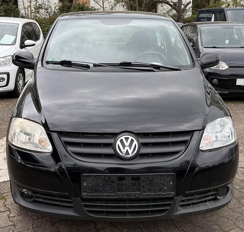 Usado VW Fox 54 HP (39 kW) 2006 Preto Citadino