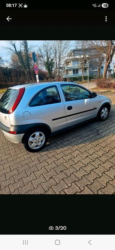 Gebraucht Opel Corsa 63 PS (46 kW) 2002 Silber Kleinwagen
