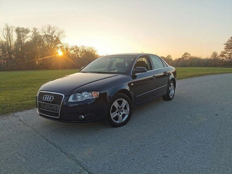 Blau Gebraucht 2006 Audi A4 Comfort Limousine | 2.980 € (Superpreis) - Bild 1/4