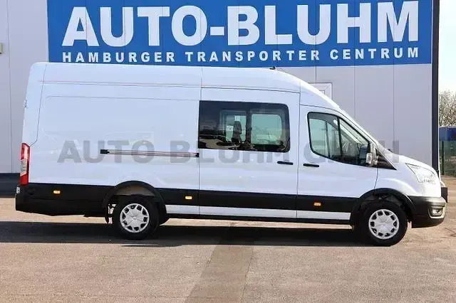 Gebraucht Ford Transit 131 PS (96 kW) 2021 Frostweiß Van