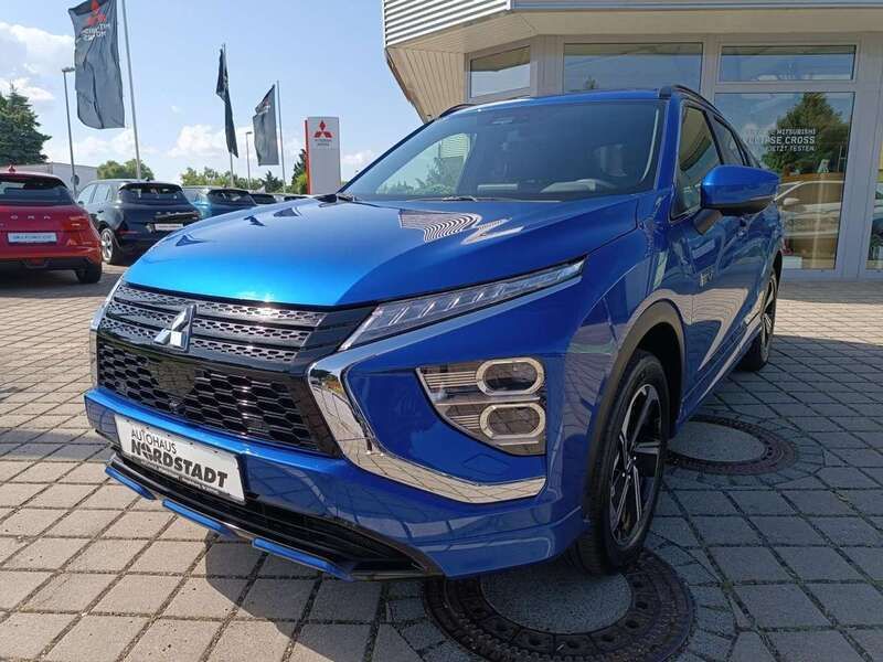 Silber (sterling silber) Neu 2024 Mitsubishi Eclipse Cross Select SUV | 33.338 € - Bild 1/4