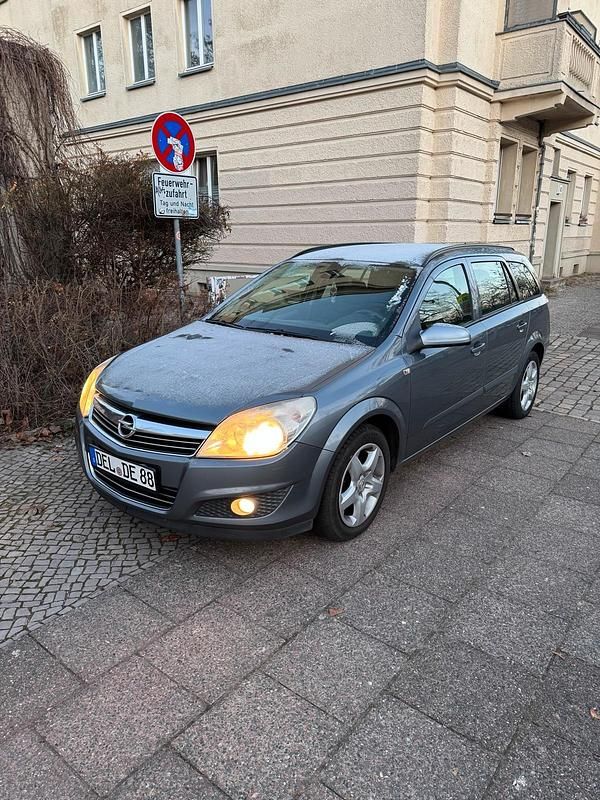 Gebraucht 2007 Opel Astra Kombi | 2.250 € (Teuer) - Bild 1/4