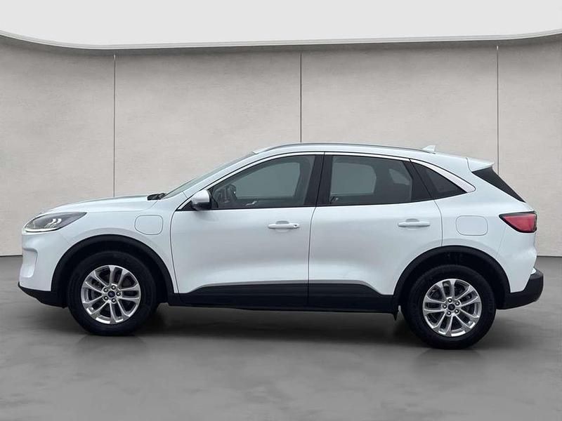 Gebraucht Ford Kuga Titanium 224 PS (164 kW) 2022 Weiß SUV