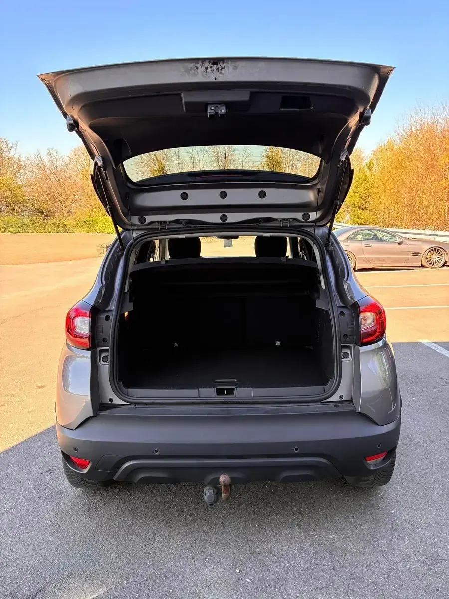 Gebraucht Renault Captur LIMITED 90 PS (66 kW) 2019 Grau SUV
