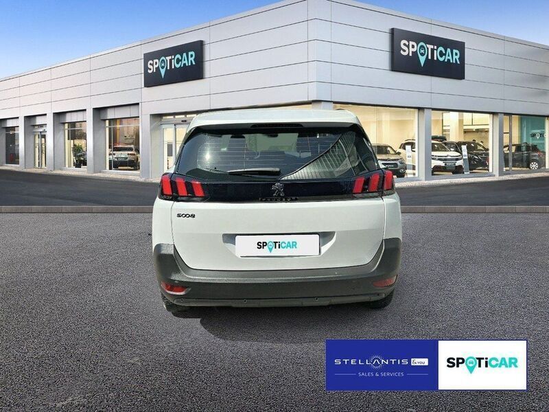 Gebraucht Peugeot 5008 Active 131 PS (96 kW) 2020 Weiß perlmuttweiß Van / Kleinbus