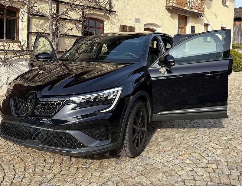 Gebraucht Renault Arkana 158 PS (116 kW) 2024 Schwarz SUV