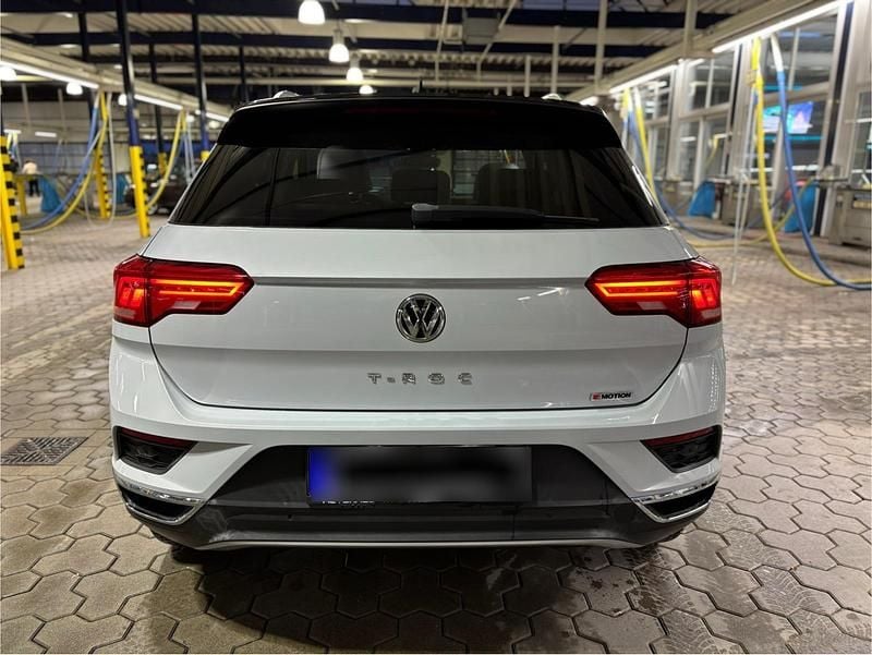 Gebraucht VW T-Roc 150 PS (110 kW) 2017 Weiß SUV