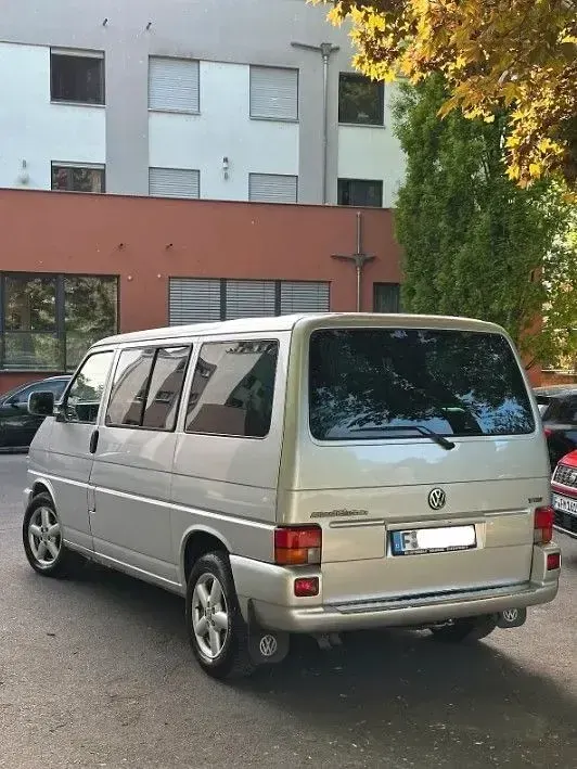 Gebraucht VW Multivan 151 PS (111 kW) 2001 Silber Van / Kleinbus