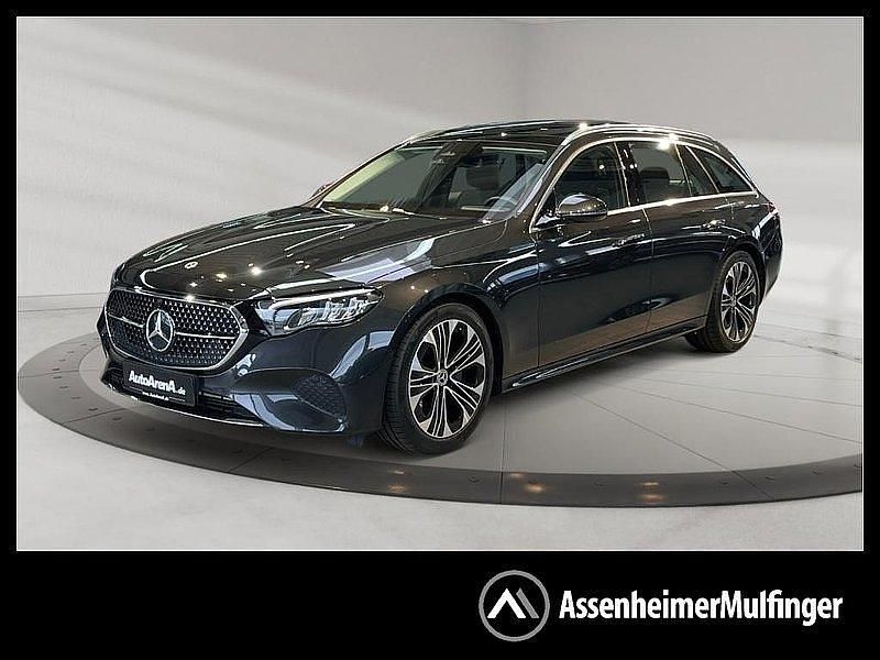 Metalliclack graphitgrau Gebraucht 2024 Mercedes E220 Avantgarde Kombi | 45.369 € (Superpreis) - Bild 1/4