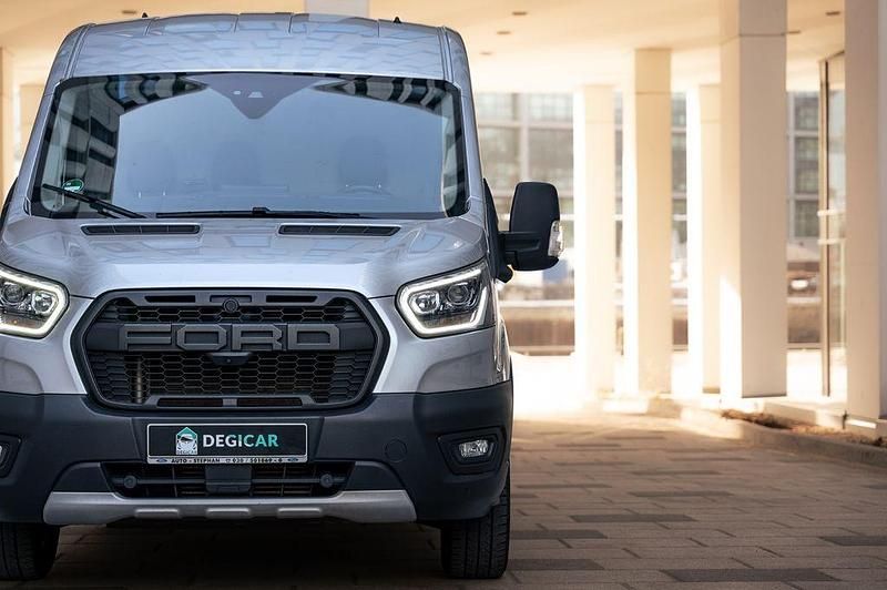 Gebraucht Ford Transit 170 PS (125 kW) 2023 Grau Van / Kleinbus