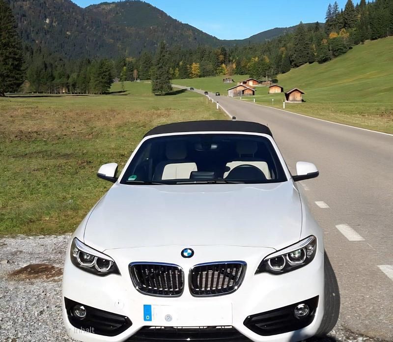 Weiß Gebraucht 2018 BMW 218 Sport Line Cabrio | 20.990 € (Fairer Preis) - Bild 1/4