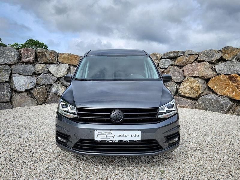 Gebraucht VW Caddy Maxi 150 PS (110 kW) 2018 Grau Van / Kleinbus