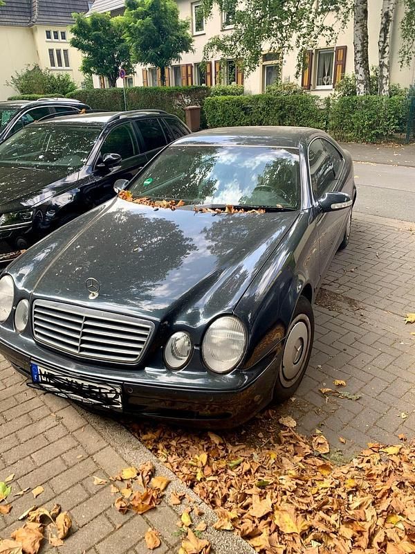 Blau Gebraucht 2000 Mercedes CLK200 Coupé | 2.190 € (Fairer Preis) - Bild 1/4