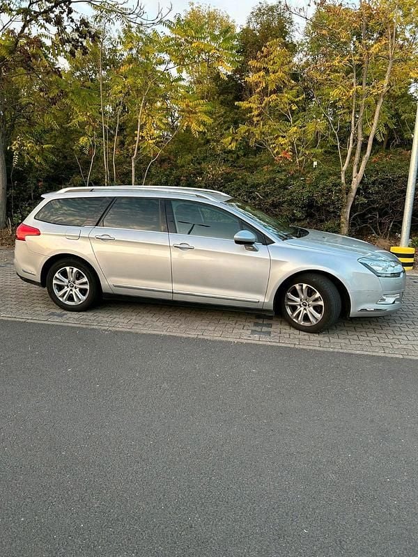 Grau Gebraucht 2012 Citroën C5 Kombi | 5.400 € (Guter Preis) - Bild 1/4