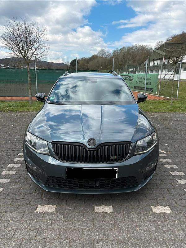 Gebraucht Skoda Octavia RS 184 PS (135 kW) 2016 Grau Kleinwagen