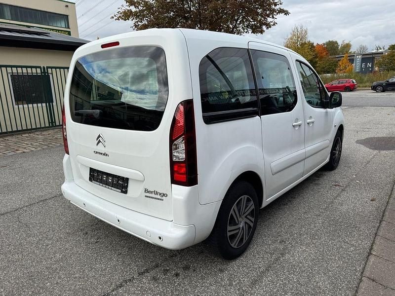 Gebraucht Citroën Berlingo 92 PS (67 kW) 2013 Weiß Van / Kleinbus
