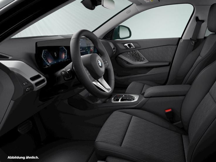 Gebraucht BMW 220 170 PS (125 kW) 2025 Skyscraper grau metallic Limousine