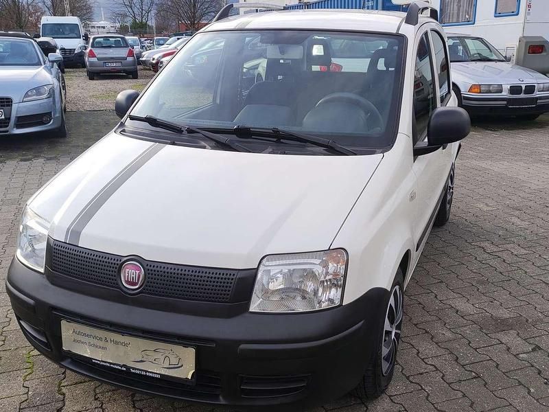 Gebraucht Fiat Panda Active 54 PS (39 kW) 2010 Weiß Kleinwagen