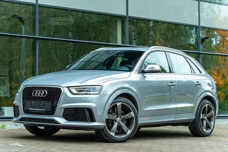 Silber Gebraucht 2014 Audi RS Q3 Sport SUV | 23.900 € - Bild 1/4