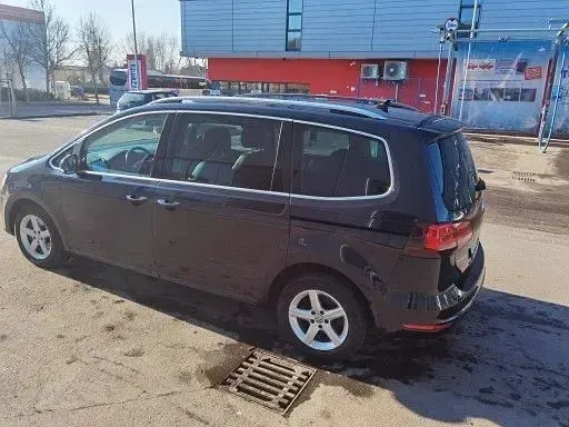 Gebraucht VW Sharan Highline 150 PS (110 kW) 2016 Schwarz Van / Kleinbus