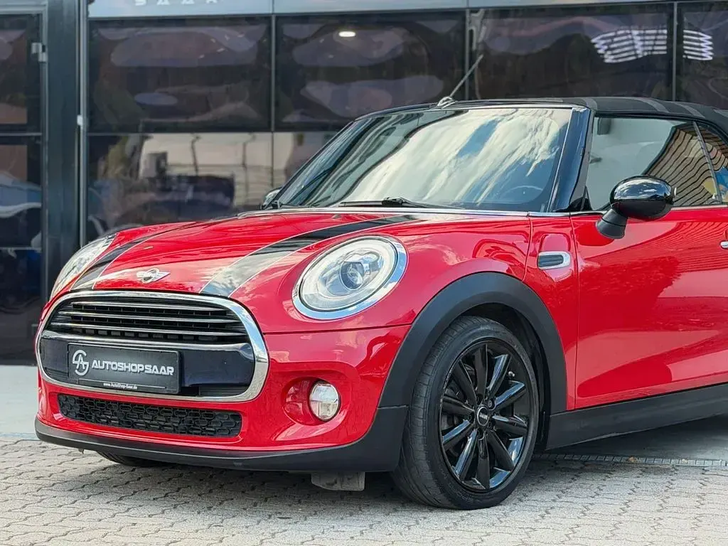 Gebraucht Mini Cooper Cabriolet 136 PS (100 kW) 2017 Rot Cabrio
