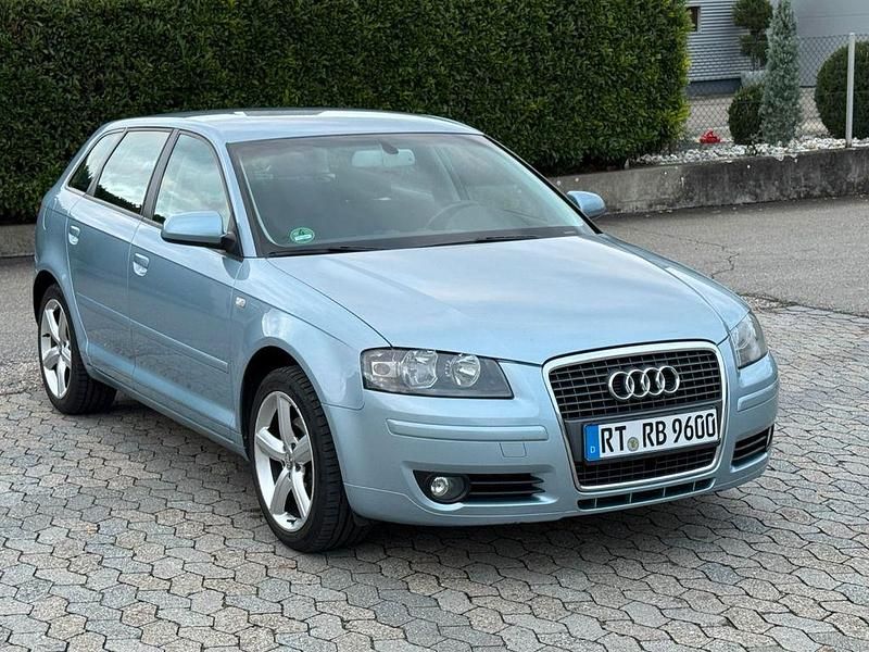 Blau Gebraucht 2008 Audi A3 Sportback Ambition Limousine | 2.950 € (Superpreis) - Bild 1/4