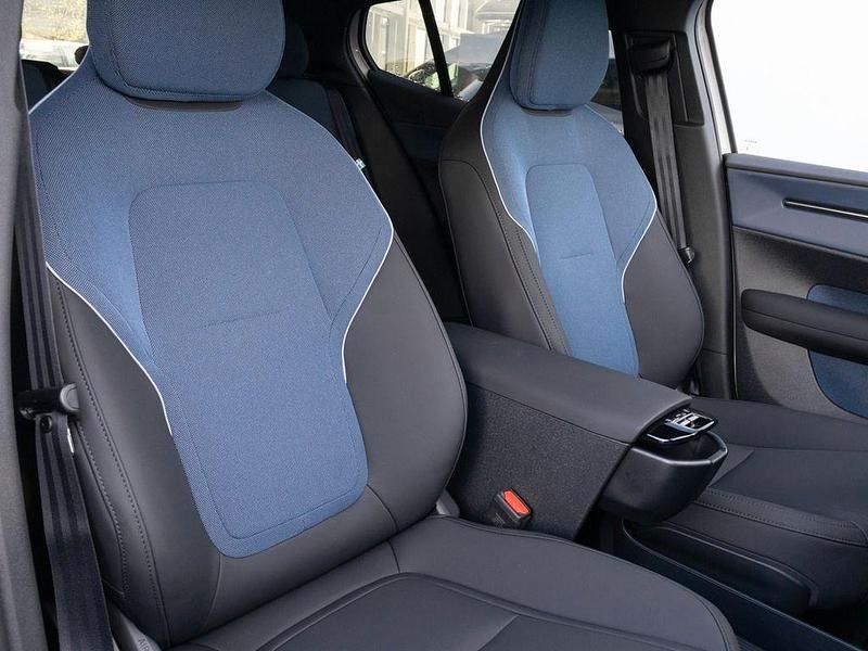 Neu Volvo EX30 Plus 200 kW (272 PS) 2025 Weiß SUV