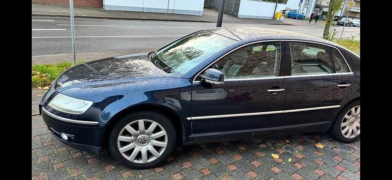 Gebraucht VW Phaeton 239 PS (175 kW) 2007 Blau Limousine
