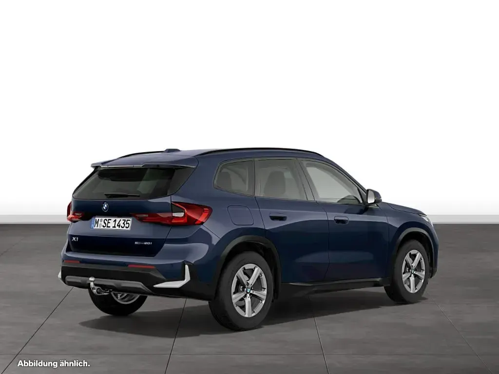 Gebraucht BMW X1 156 PS (114 kW) 2025 Night dusk blue SUV