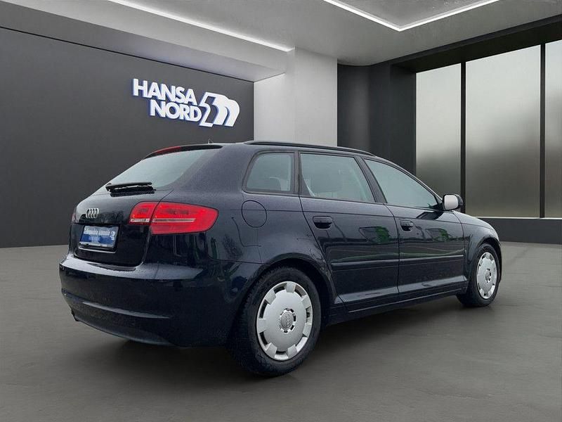 Gebraucht Audi A3 Sport 140 PS (102 kW) 2011 Blau Kleinwagen