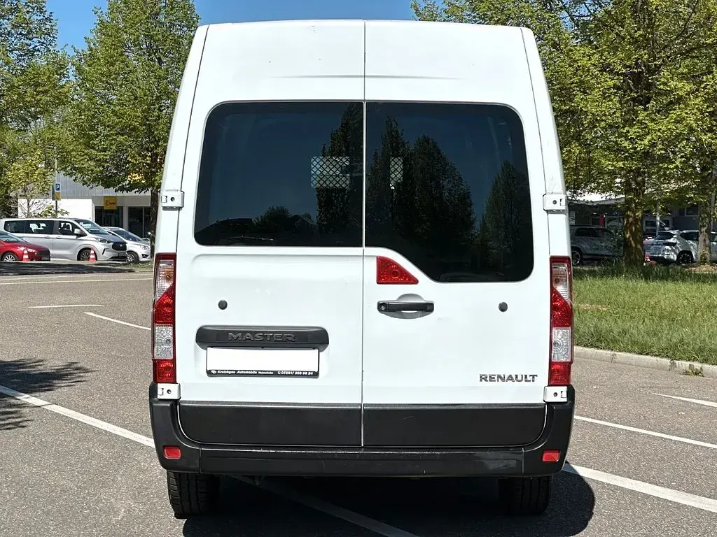 Gebraucht Renault Master 131 PS (96 kW) 2017 Gletscherweiss Van