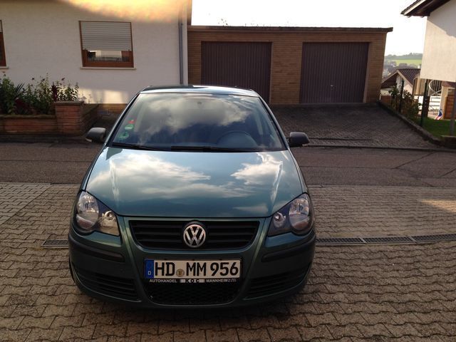 Grün metallic Gebraucht 2007 VW Polo Comfortline Kleinwagen | 3.500 € (Teuer) - Bild 1/4