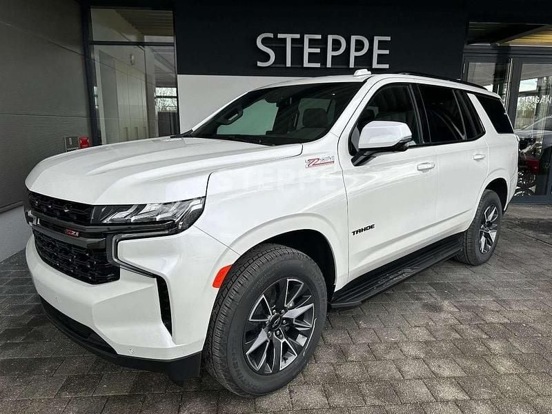 Iridescent pearl white Neu 2025 Chevrolet Tahoe SUV | 73.900 € - Bild 1/4
