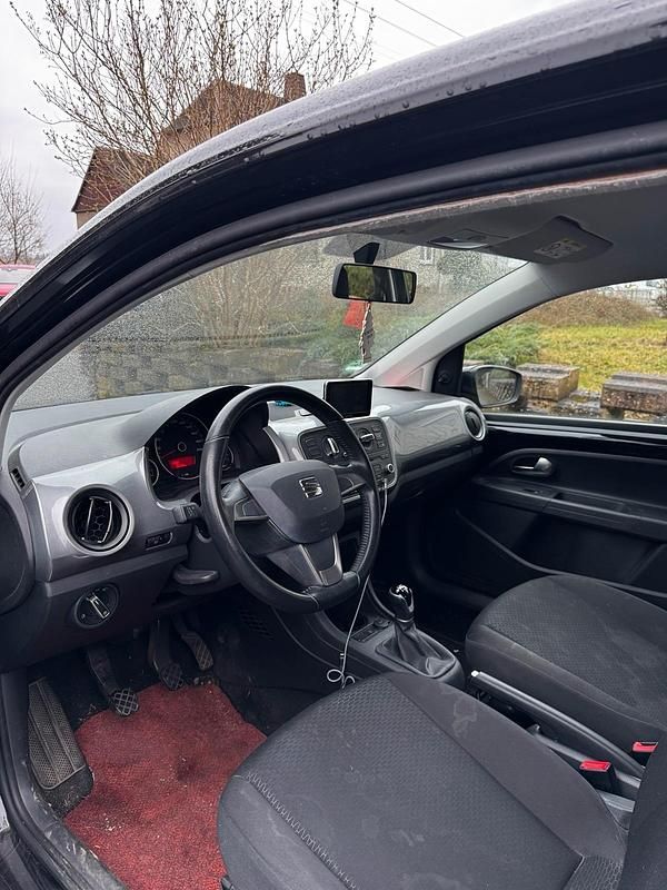 Gebraucht Seat Mii I-Tech 60 PS (44 kW) 2014 Schwarz Kleinwagen