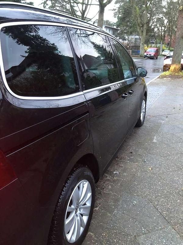 Gebraucht VW Sharan Comfortline 150 PS (110 kW) 2018 Schwarz Van / Kleinbus