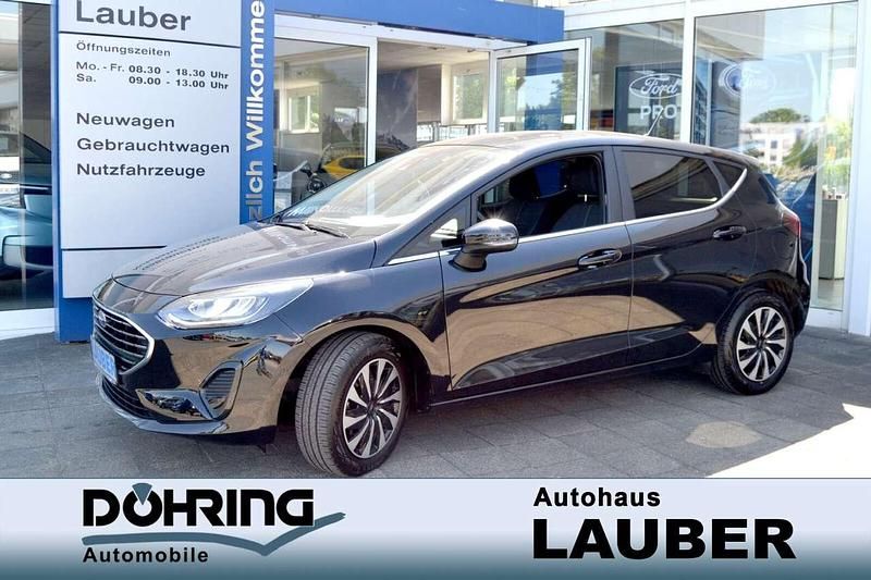 Agate black Gebraucht 2022 Ford Fiesta Titanium X Kleinwagen | 16.940 € (Fairer Preis) - Bild 1/4