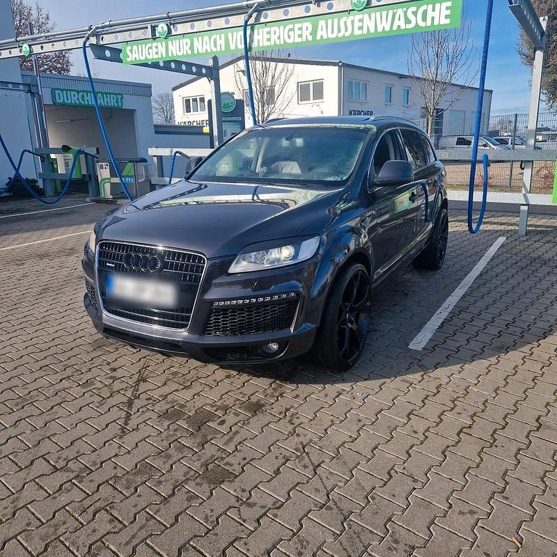 Grau Gebraucht 2007 Audi Q7 S-Line SUV | 8.000 € (Superpreis) - Bild 1/4