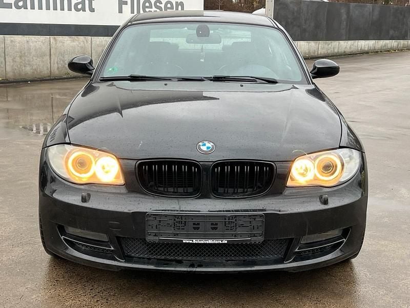 Gebraucht BMW 123 Coupé 204 PS (150 kW) 2007 Schwarz Coupé