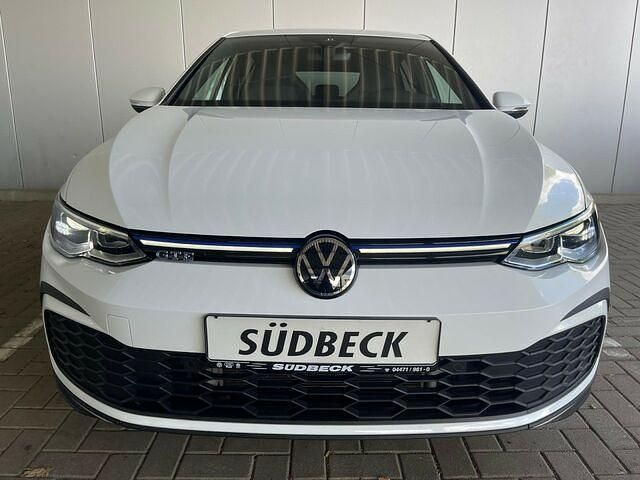 Gebraucht VW Golf VIII GTE 245 PS (180 kW) 2021 Pure white (weiß) Limousine
