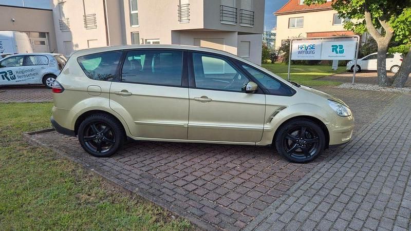 Gebraucht Ford S-MAX Titanium 220 PS (161 kW) 2007 Gold Van / Kleinbus