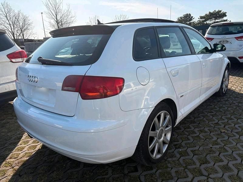 Gebraucht Audi A3 S-Line 170 PS (125 kW) 2007 Weiß Kleinwagen