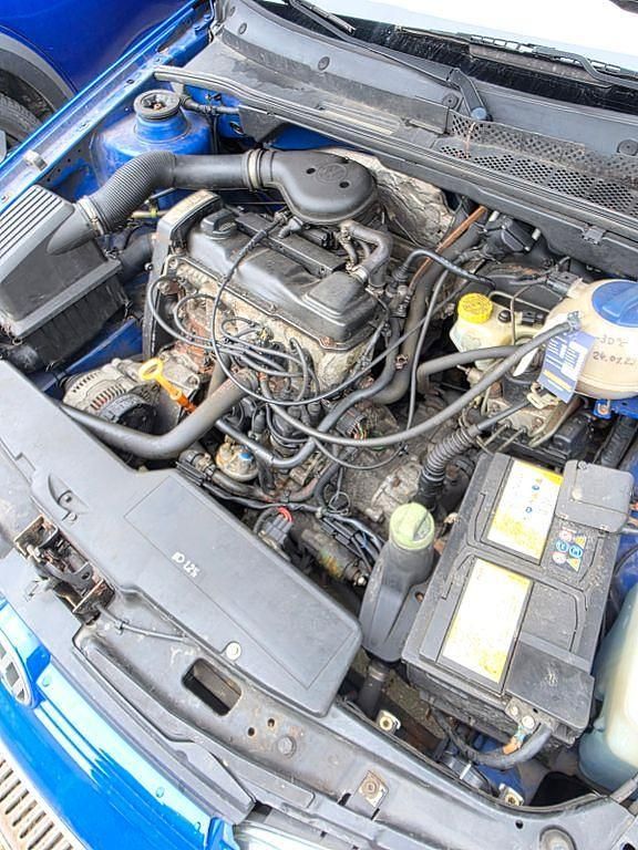 Gebraucht VW Golf Cabriolet 90 PS (66 kW) 1999 Blau Cabrio