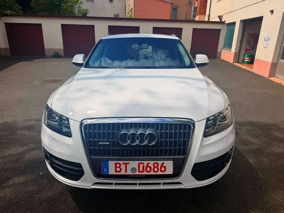 Gebraucht Audi Q5 Comfort 179 PS (131 kW) 2012 Ibisweiß SUV