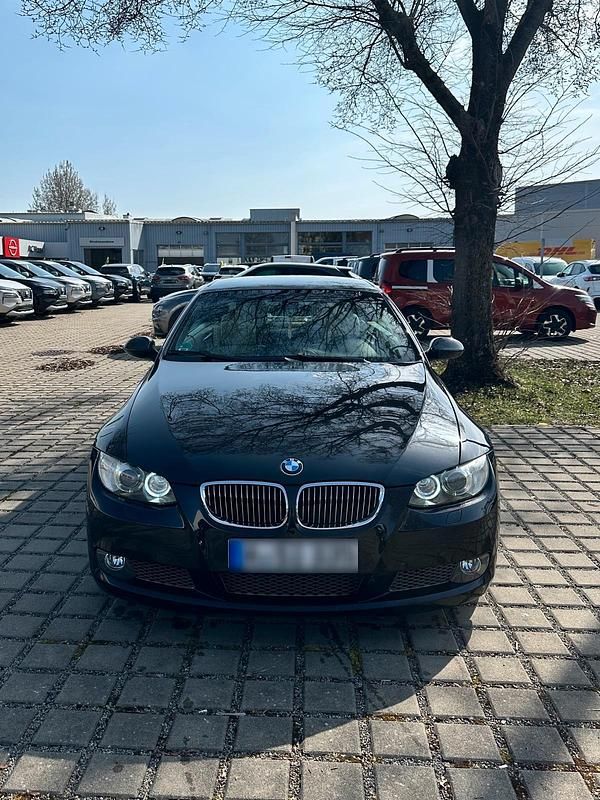 Gebraucht BMW 335 Cabriolet 306 PS (225 kW) 2007 Schwarz Cabrio