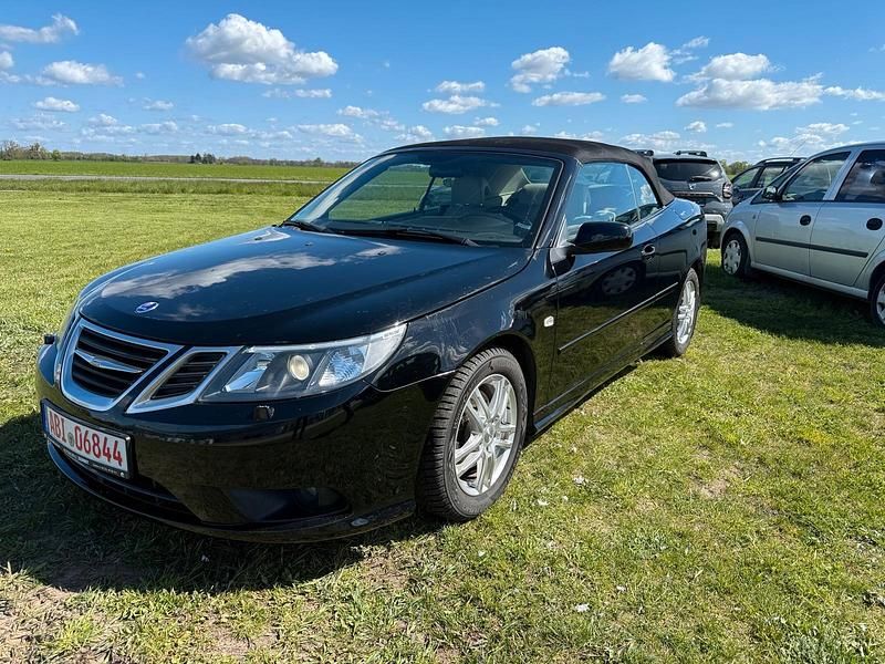 Używany Saab 9-3 Cabriolet 150 KM (110 kW) 2008 Czarny Kabriolet
